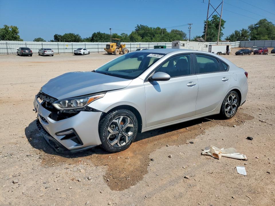 60875016 :رقم المزاد ، 3KPF24AD9ME269799 vin ، 2021 Kia Forte مزاد بيع