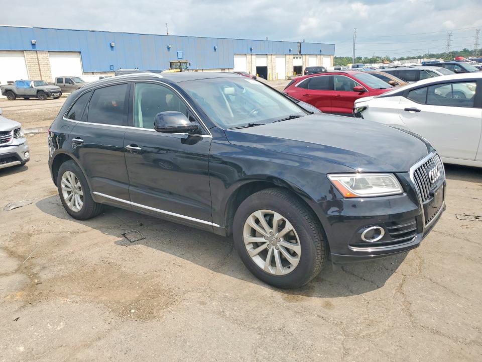 61645666 :رقم المزاد ، WA1LFAFP9FA143371 vin ، 2015 Audi Q5 مزاد بيع