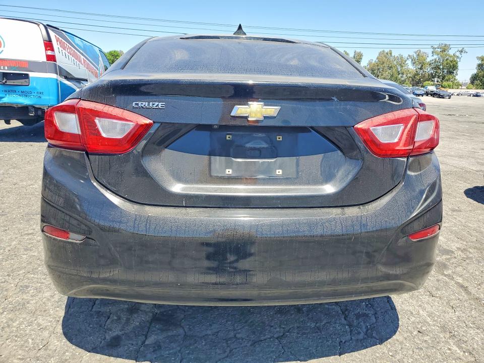 2018 Chevrolet Cruze მანქანა იყიდება აუქციონზე, vin: 1G1BC5SM2J7113429, აუქციონის ნომერი: 60517886