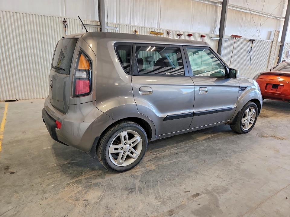 Продажа на аукционе авто 2010 Kia Soul, vin: KNDJT2A29A7061735, номер лота: 61856076