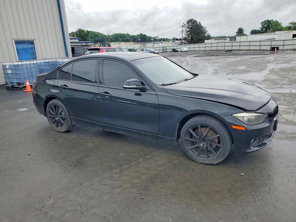2015 Bmw 320 მანქანა იყიდება აუქციონზე, vin: WBA3C3G53FNT53090, აუქციონის ნომერი: 41632866