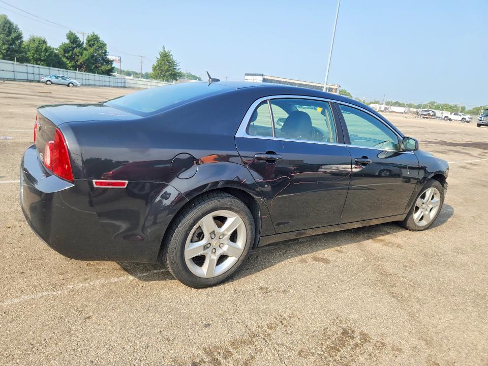 61046116 :رقم المزاد ، 1G1ZB5EBXAF245811 vin ، 2010 Chevrolet Malibu مزاد بيع