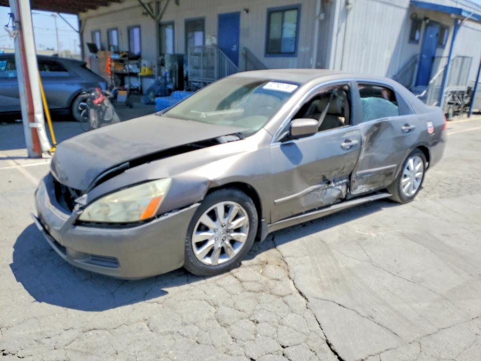 2006 Honda Accord მანქანა იყიდება აუქციონზე, vin: 1HGCM66886A002908, აუქციონის ნომერი: 62792136