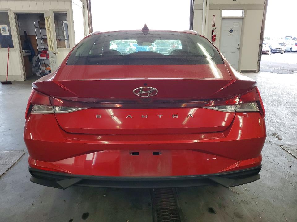2021 Hyundai Elantra მანქანა იყიდება აუქციონზე, vin: 5NPLS4AG3MH027986, აუქციონის ნომერი: 62468426