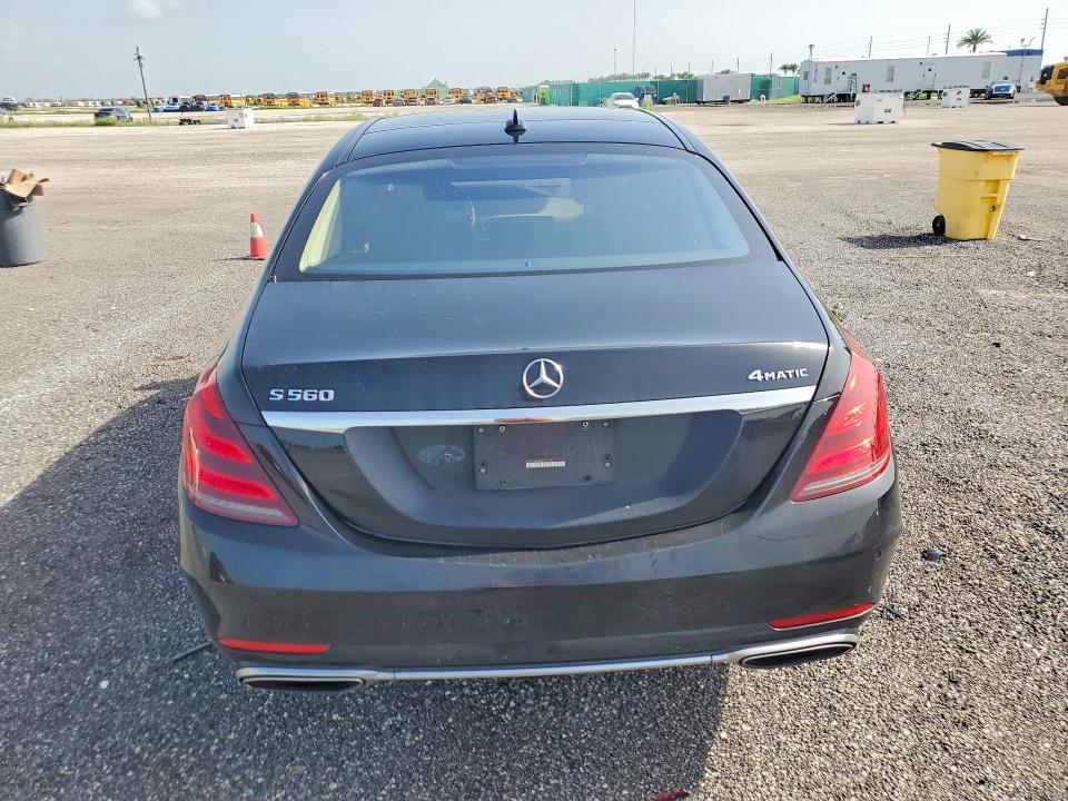60232836 :رقم المزاد ، WDDUG8GB8JA371718 vin ، 2018 Mercedes-benz S مزاد بيع