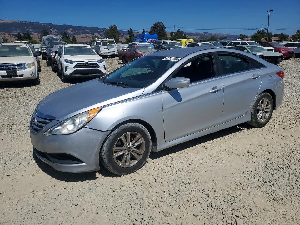 2014 Hyundai Sonata მანქანა იყიდება აუქციონზე, vin: 5NPEB4AC9EH848596, აუქციონის ნომერი: 62941956