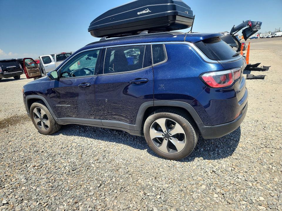 60241346 :رقم المزاد ، 3C4NJCBBXJT194723 vin ، 2018 Jeep Compass مزاد بيع