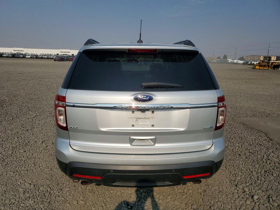 61912646 :رقم المزاد ، 1FM5K8D85EGB58889 vin ، 2014 Ford Explorer مزاد بيع