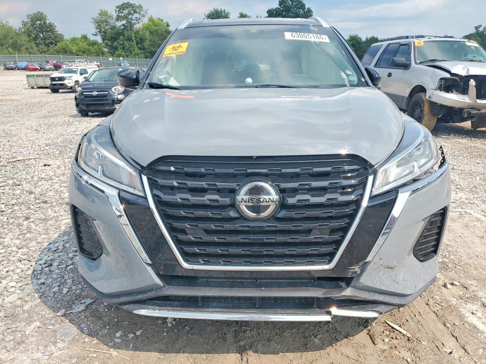 63005186 :رقم المزاد ، 3N1CP5CV5ML499032 vin ، 2021 Nissan Kicks مزاد بيع