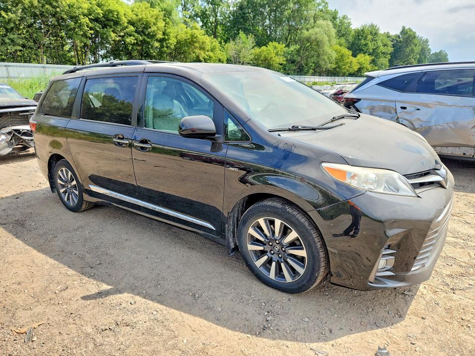 Aukcja sprzedaży 2018 Toyota Sienna, vin: 5TDDZ3DC4JS189702, numer aukcji: 61714146