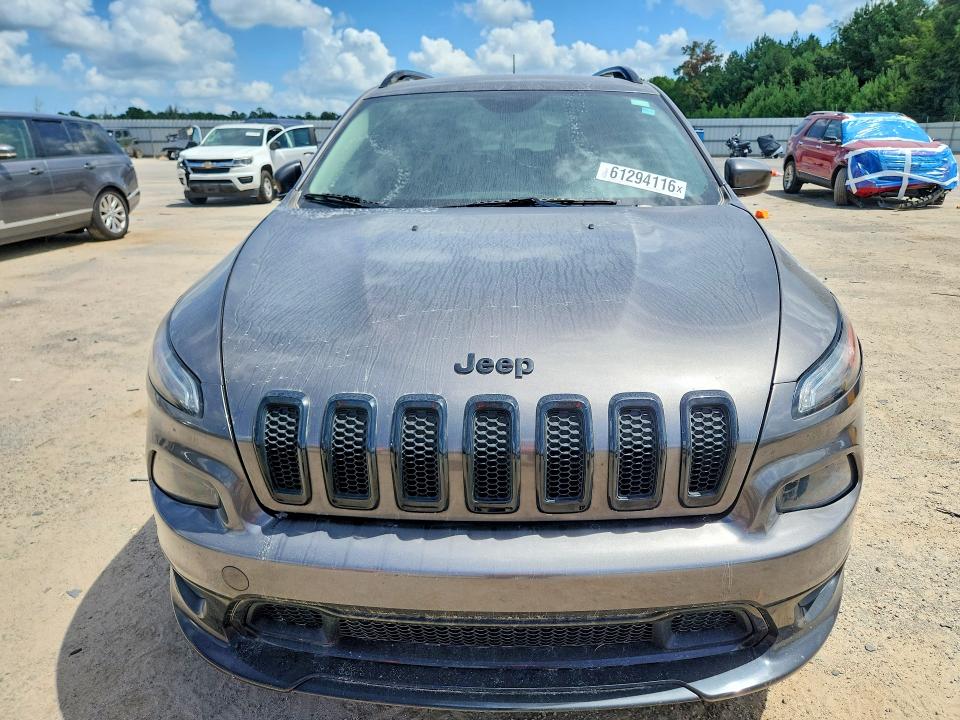 Продаж на аукціоні авто 2018 Jeep Cherokee, vin: 1C4PJLCB1JD621526, номер лоту: 61294116