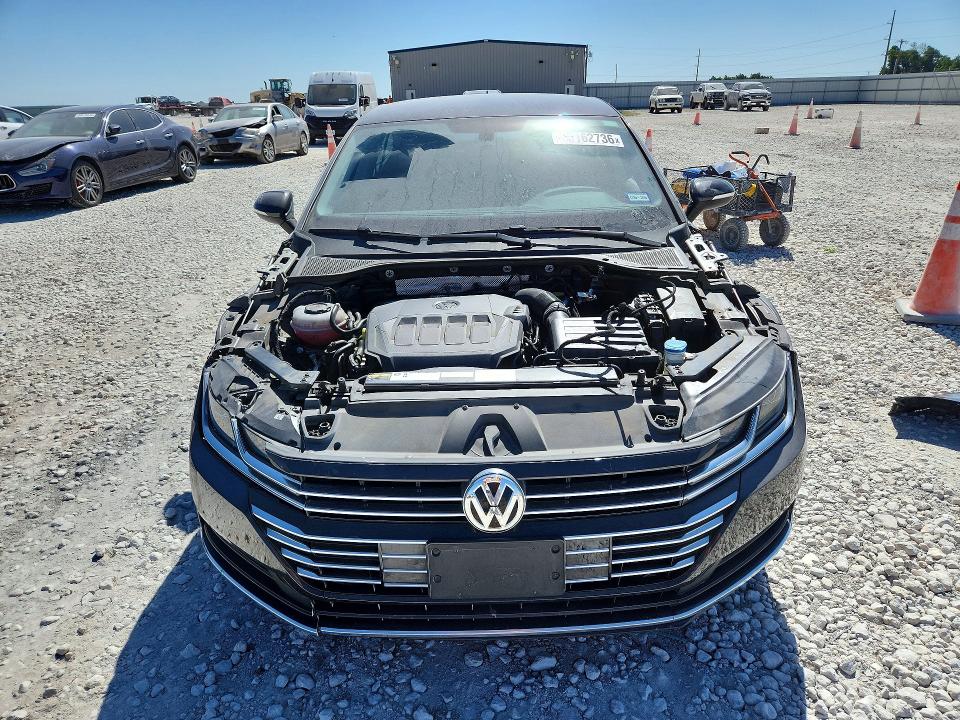 2019 Volkswagen Arteon მანქანა იყიდება აუქციონზე, vin: WVWAR7AN8KE030950, აუქციონის ნომერი: 60162736