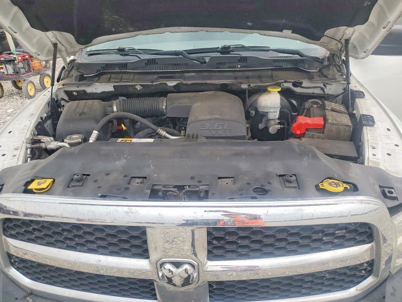 62305416 :رقم المزاد ، 1C6RR6FG0JS324552 vin ، 2018 Ram 1500 مزاد بيع