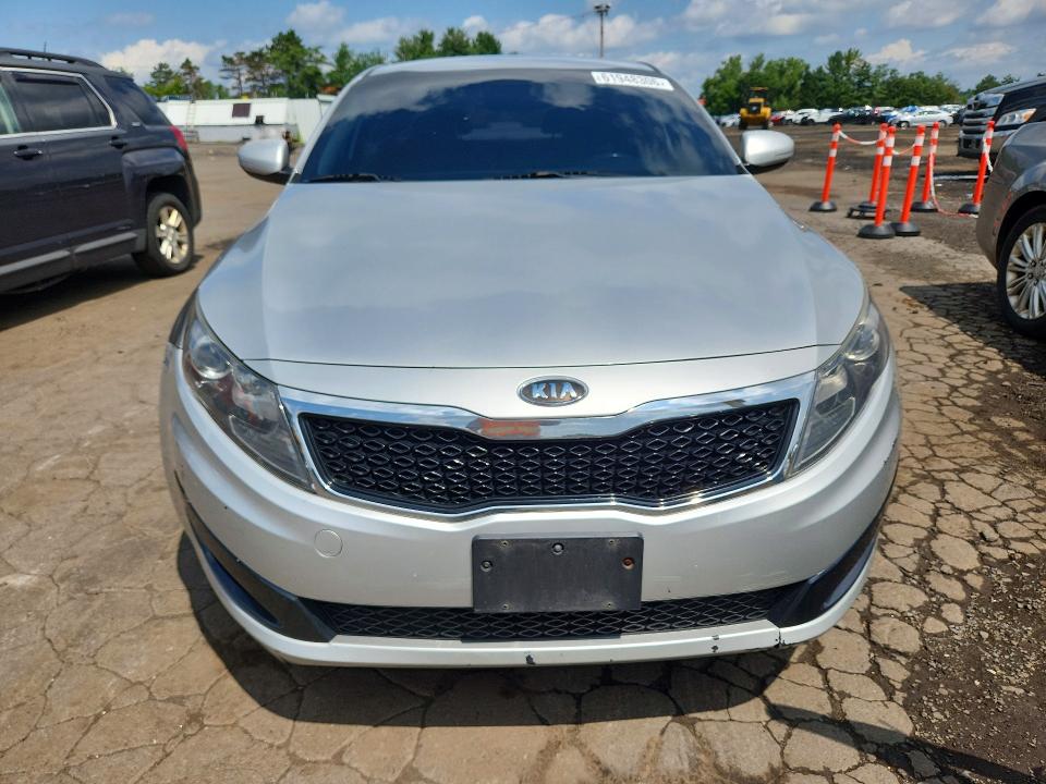 2011 Kia Optima მანქანა იყიდება აუქციონზე, vin: KNAGM4A74B5065152, აუქციონის ნომერი: 61948306