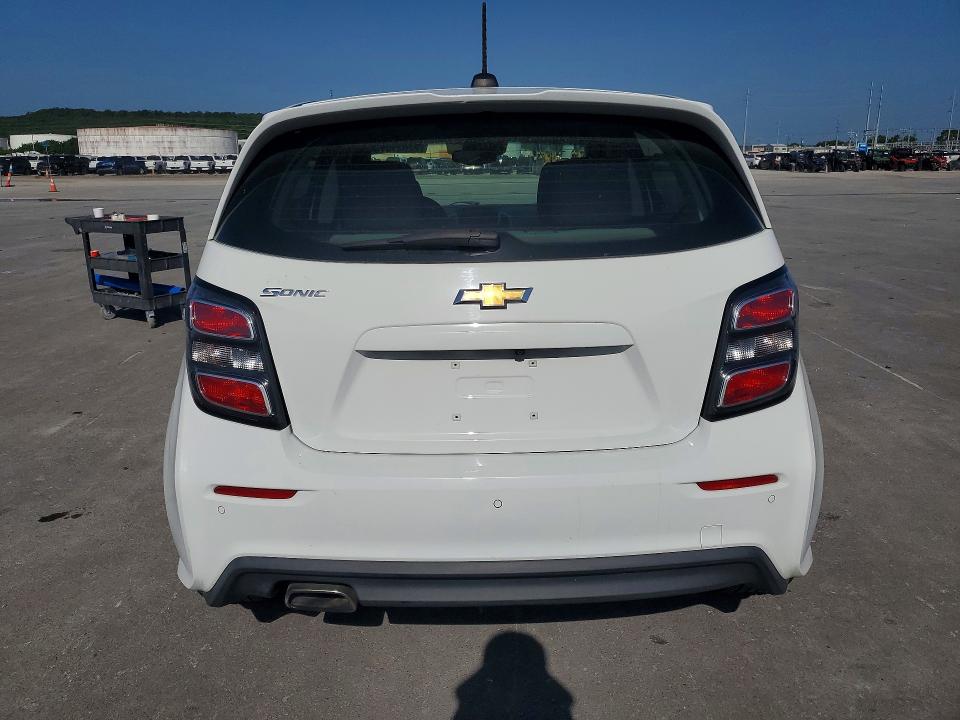 Продаж на аукціоні авто 2020 Chevrolet Sonic, vin: 1G1JG6SB7L4112432, номер лоту: 62021376