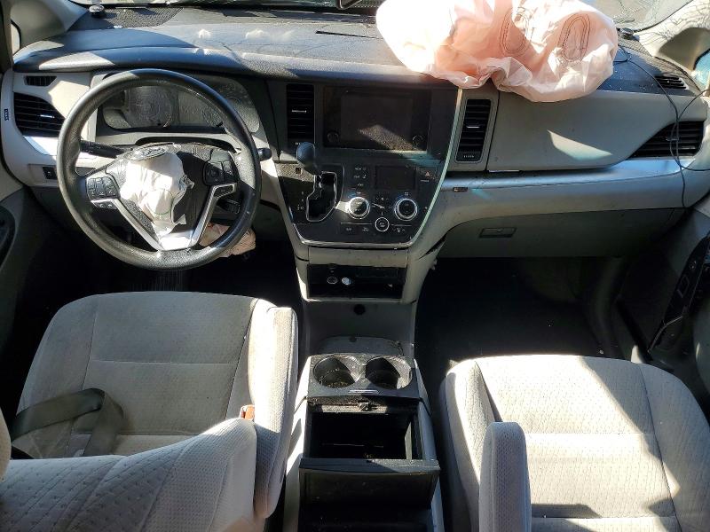 63215856 :رقم المزاد ، 5TDKK3DC9FS587006 vin ، 2015 Toyota Sienna مزاد بيع