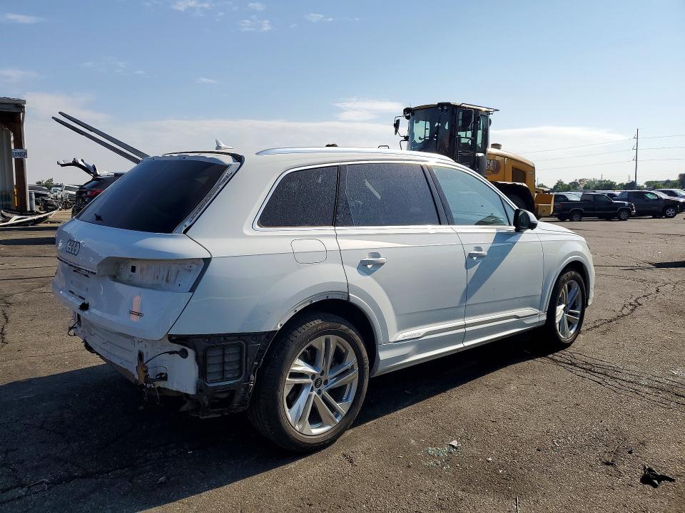 60971106 :رقم المزاد ، WA1AXBF71PD016429 vin ، 2023 Audi Q7 مزاد بيع