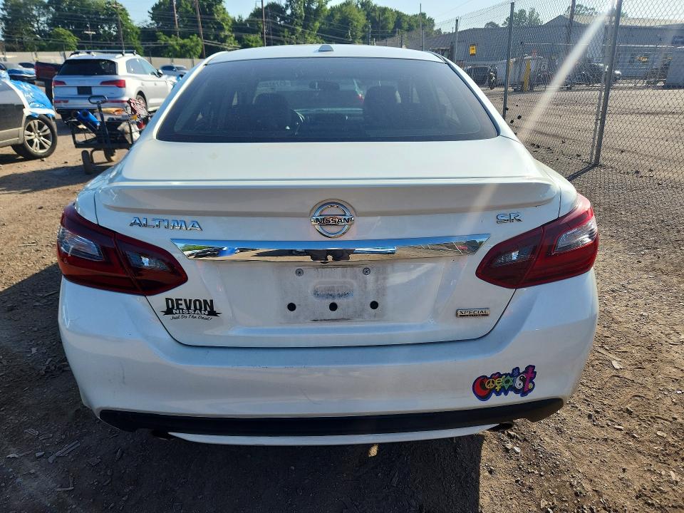 85792855 :رقم المزاد ، 1N4AL3APXJC142774 vin ، 2018 Nissan Altima مزاد بيع