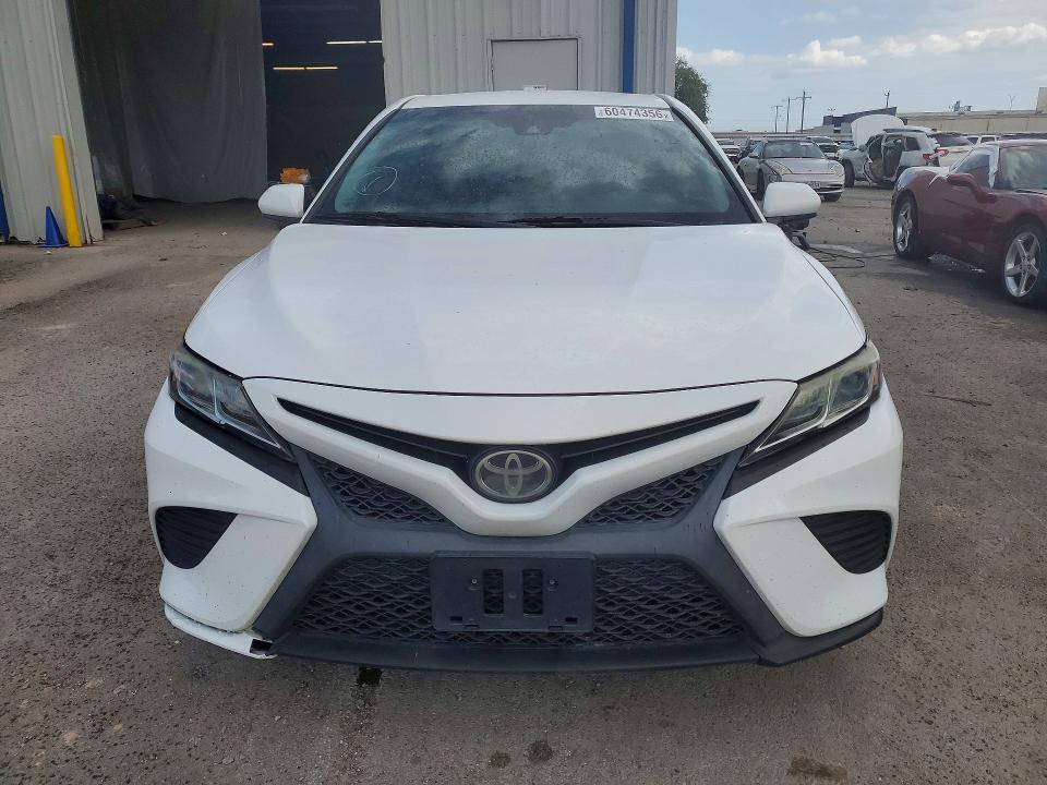 Продажа на аукционе авто 2018 Toyota Camry, vin: 4T1B11HK5JU024401, номер лота: 60474356