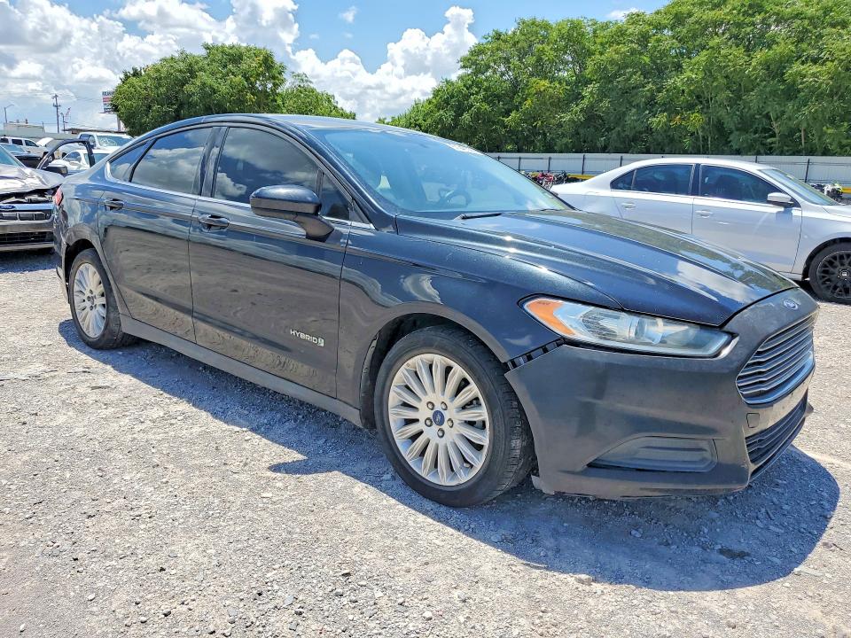 2015 Ford Fusion მანქანა იყიდება აუქციონზე, vin: 3FA6P0UU3FR139976, აუქციონის ნომერი: 61040056