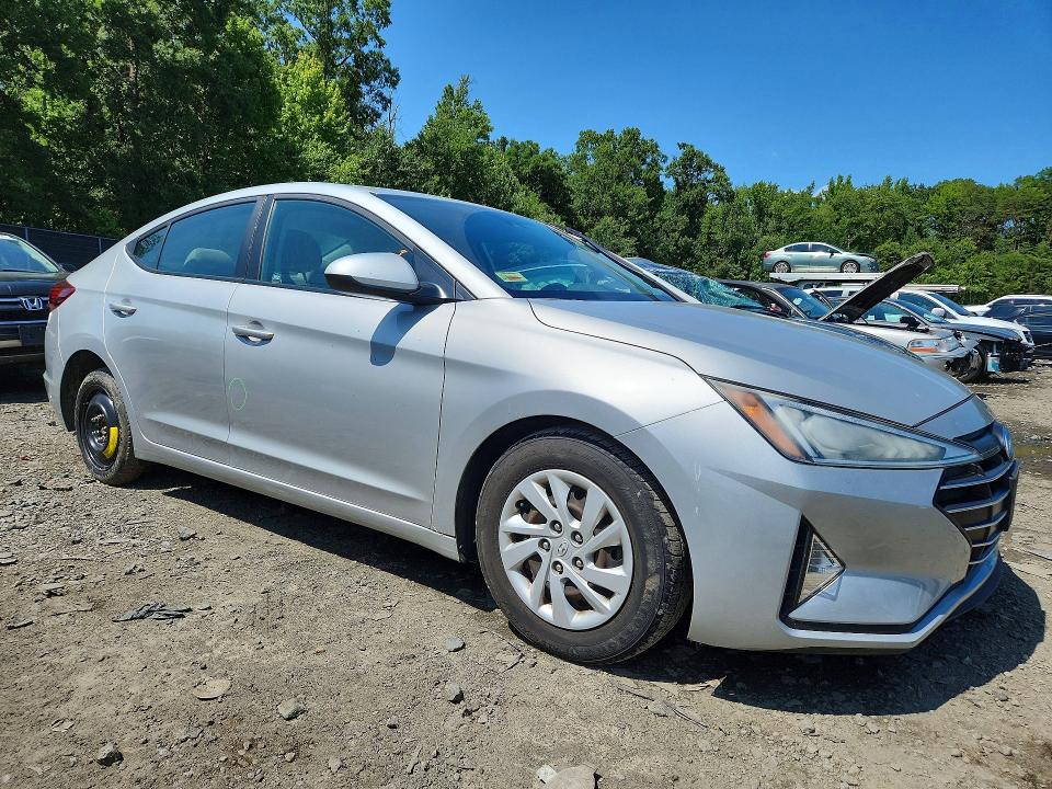 2020 Hyundai Elantra მანქანა იყიდება აუქციონზე, vin: 5NPD74LF5LH511375, აუქციონის ნომერი: 62168476