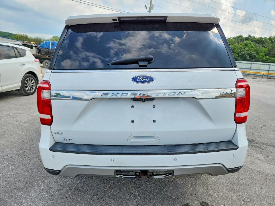 2019 Ford Expedition მანქანა იყიდება აუქციონზე, vin: 1FMJK1HT5KEA17638, აუქციონის ნომერი: 62244026