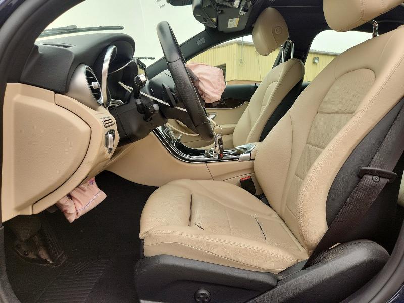 61366506 :رقم المزاد ، 55SWF4KB5JU256991 vin ، 2018 Mercedes-benz C مزاد بيع
