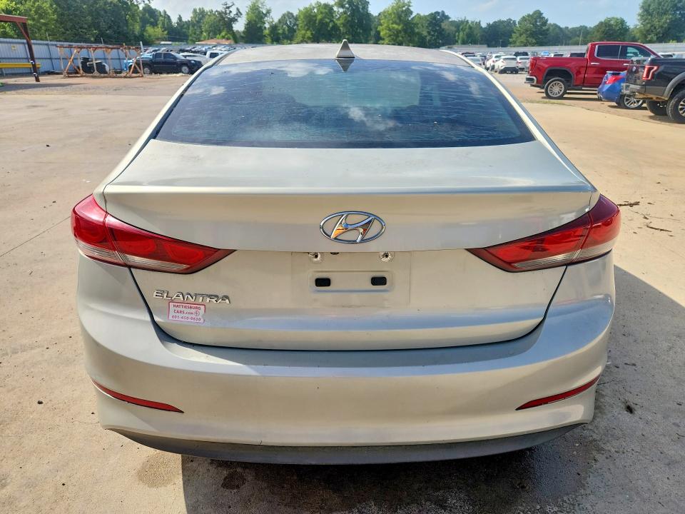 2017 Hyundai Elantra მანქანა იყიდება აუქციონზე, vin: KMHD84LF3HU369999, აუქციონის ნომერი: 59665736