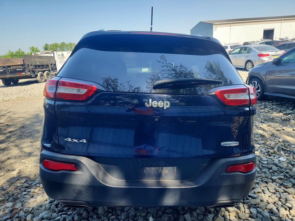 59393236 :رقم المزاد ، 1C4PJMCS2GW338622 vin ، 2016 Jeep Cherokee مزاد بيع
