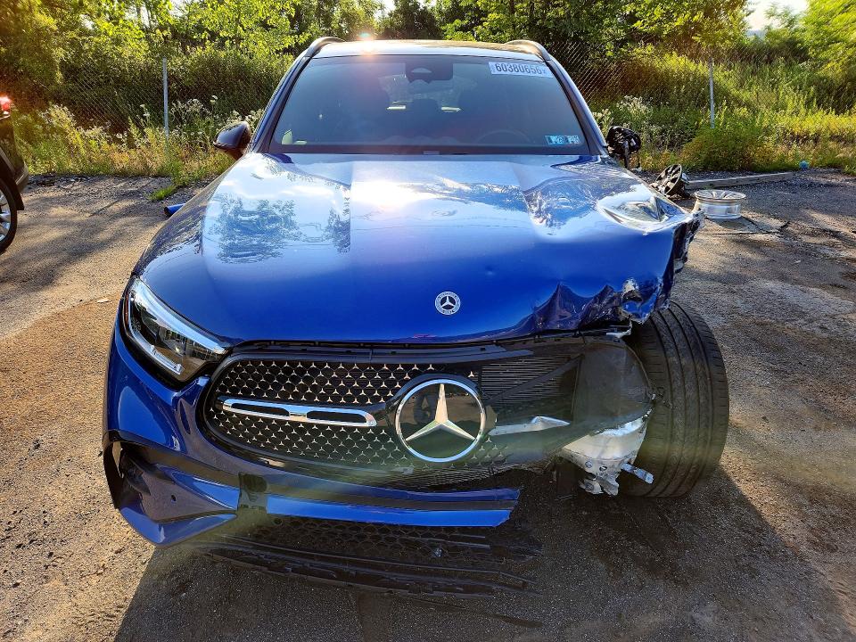 60380656 :رقم المزاد ، W1NKM4HBXPF026499 vin ، 2023 Mercedes-benz Glc مزاد بيع