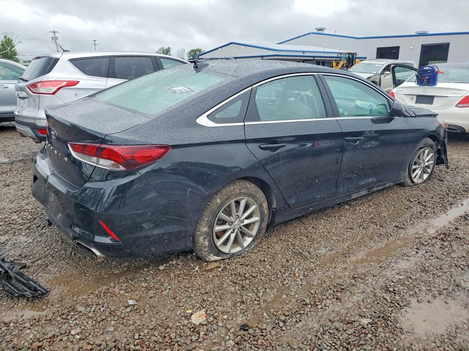 2018 Hyundai Sonata მანქანა იყიდება აუქციონზე, vin: 5NPE24AF0JH682408, აუქციონის ნომერი: 61910196