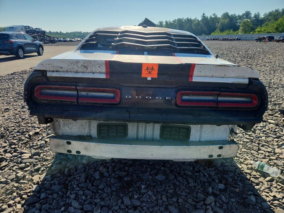60038836 :رقم المزاد ، 2C3CDZAG1JH242220 vin ، 2018 Dodge Challenger مزاد بيع