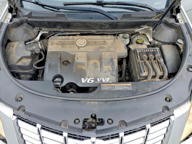 61083136 :رقم المزاد ، 3GYFNBE34FS609453 vin ، 2015 Cadillac Srx مزاد بيع