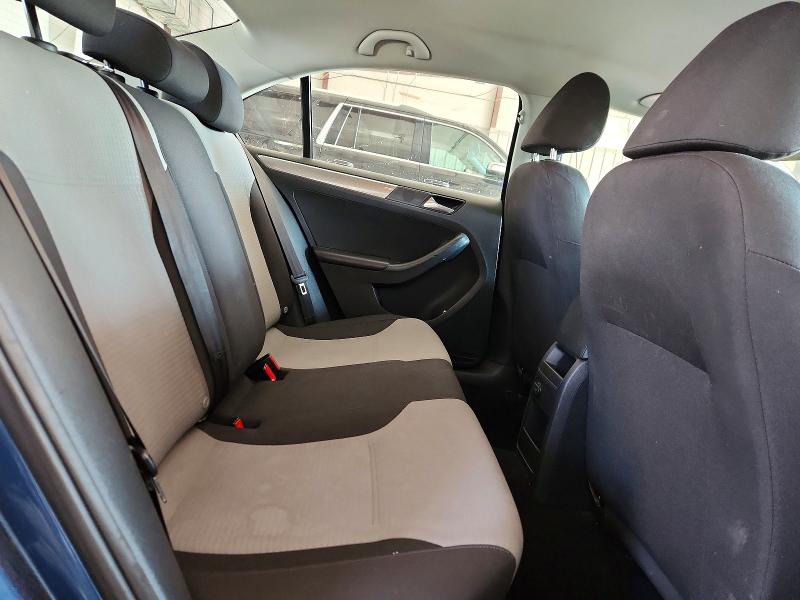 59400246 :رقم المزاد ، 3VW2B7AJ4HM298593 vin ، 2017 Volkswagen Jetta مزاد بيع