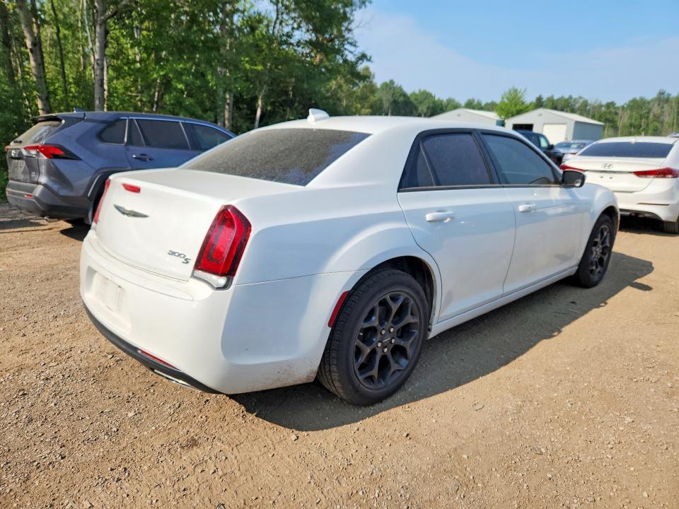 2019 Chrysler 300 მანქანა იყიდება აუქციონზე, vin: 2C3CCAGG7KH640576, აუქციონის ნომერი: 60863806