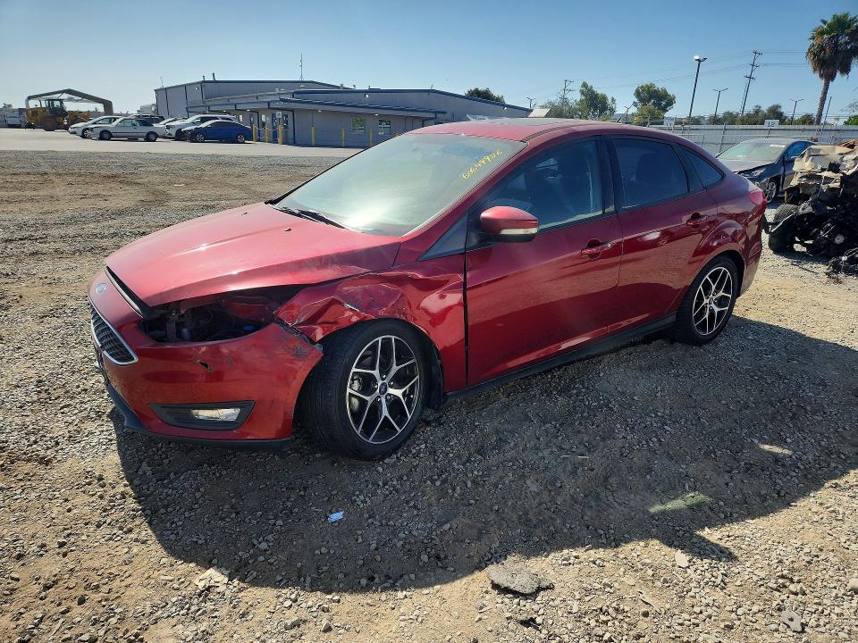 60649986 :رقم المزاد ، 1FADP3H23HL237084 vin ، 2017 Ford Focus مزاد بيع