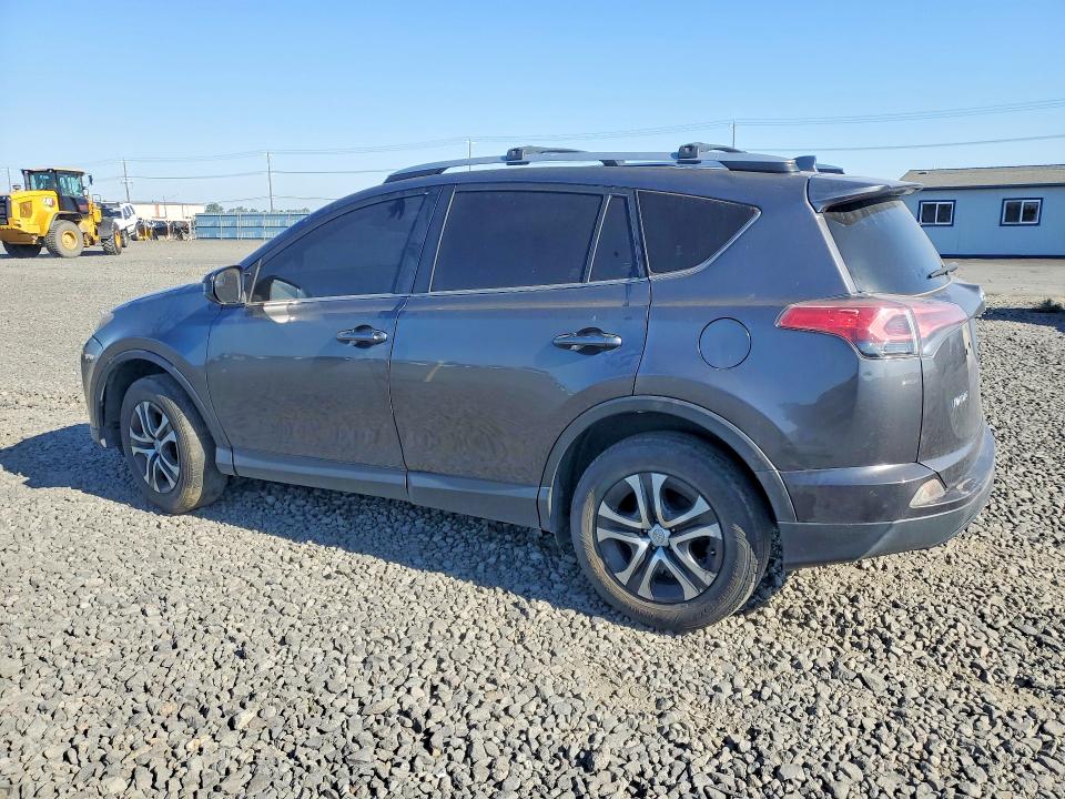 60186236 :رقم المزاد ، JTMBFREV0JJ240676 vin ، 2018 Toyota Rav4 مزاد بيع