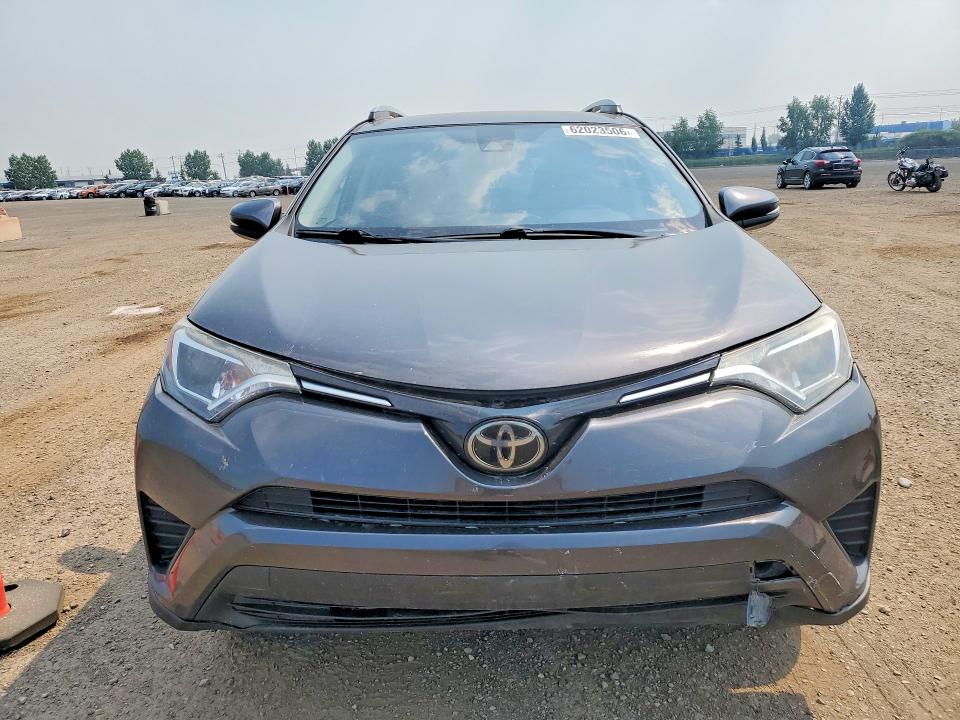 Продаж на аукціоні авто 2018 Toyota Rav4, vin: 2T3BFREV3JW845275, номер лоту: 62023506