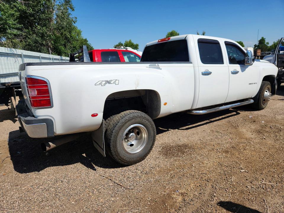 59739786 :رقم المزاد ، 1GCJK33697F544441 vin ، 2007 Chevrolet Silverado مزاد بيع
