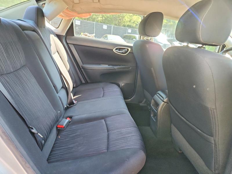 2017 Nissan Sentra მანქანა იყიდება აუქციონზე, vin: 3N1AB7AP8HL684946, აუქციონის ნომერი: 62909316