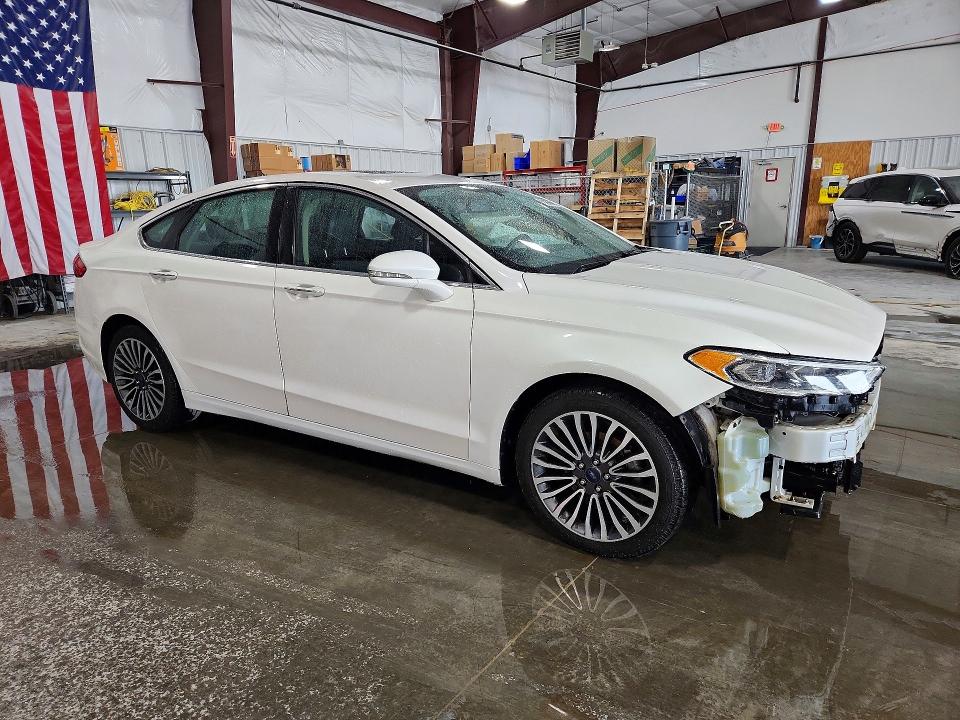 61886046 :رقم المزاد ، 3FA6P0HD9HR108793 vin ، 2017 Ford Fusion مزاد بيع