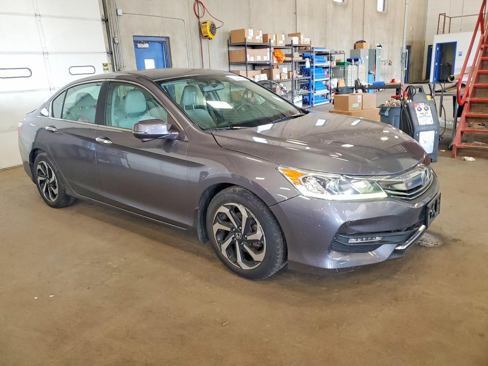 Продажа на аукционе авто 2021 Honda Accord, vin: 1HGCR2F79GA242679, номер лота: 85985315