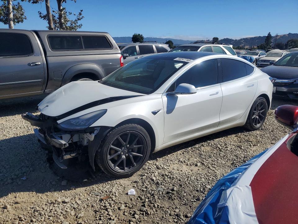 Продаж на аукціоні авто 2019 Tesla Model 3, vin: 5YJ3E1EB6KF421577, номер лоту: 59247746
