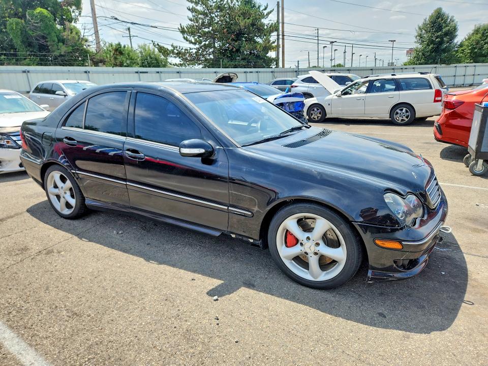 62491866 :رقم المزاد ، WDBRF40J85F664085 vin ، 2005 Mercedes-benz C مزاد بيع