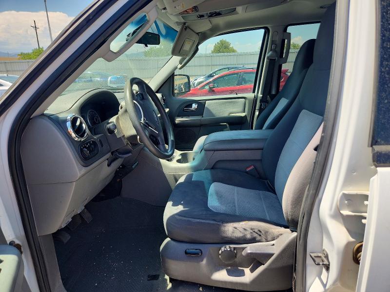 2005 Ford Expedition მანქანა იყიდება აუქციონზე, vin: 1FMPU16525LA06234, აუქციონის ნომერი: 61041066