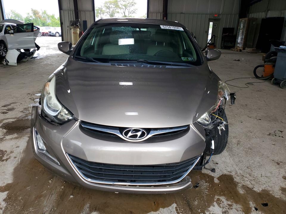 2016 Hyundai Elantra მანქანა იყიდება აუქციონზე, vin: 5NPDH4AE0GH751415, აუქციონის ნომერი: 62581896