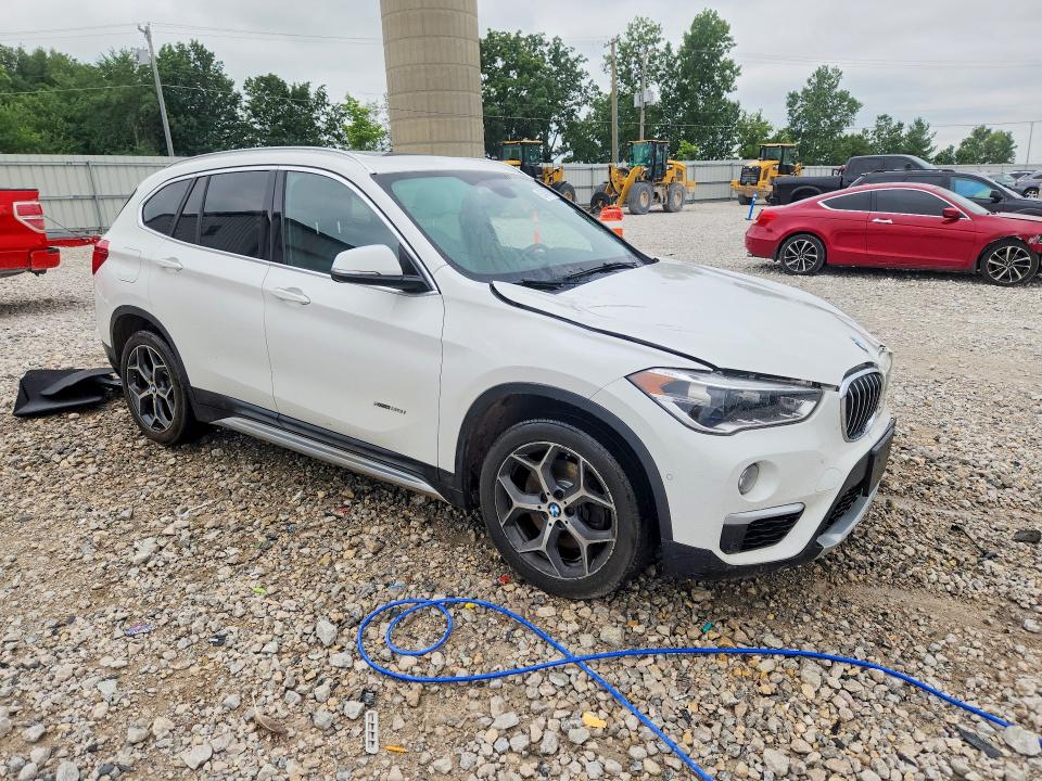 62457616 :رقم المزاد ، WBXHT3C36GP889845 vin ، 2016 Bmw X1 مزاد بيع