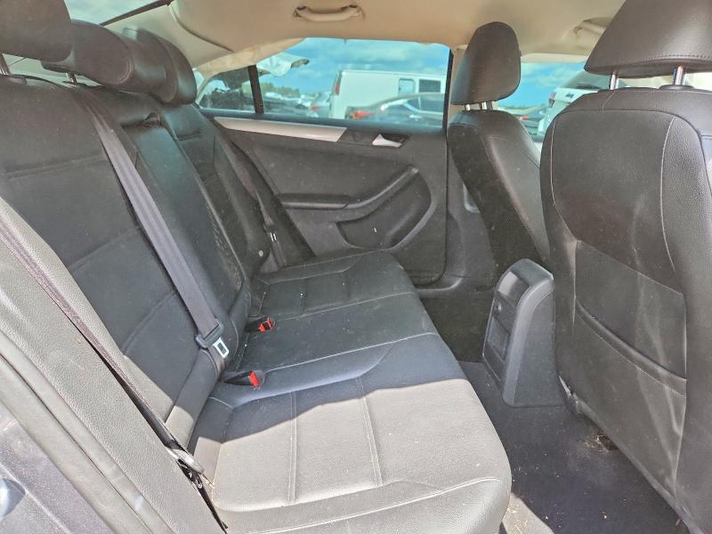 Продажа на аукционе авто 2017 Volkswagen Jetta, vin: 3VWDB7AJXHM221266, номер лота: 62232366