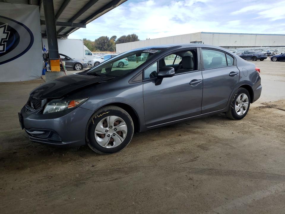 61247106 :رقم المزاد ، 19XFB2F58DE221197 vin ، 2013 Honda Civic مزاد بيع