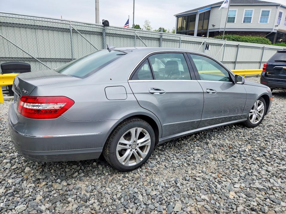 Продажа на аукционе авто 2011 Mercedes-benz E, vin: WDDHF8HB5BA365136, номер лота: 60979976